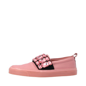 https://dbiyorq10n2b9.cloudfront.net/product-images/SHOGUC0238/GUCCI-Leather-Embellished-Kate-Slip-On-Sneakers-Pink_4.jpg.webp