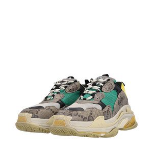 https://dbiyorq10n2b9.cloudfront.net/product-images/SHOGUC0303/GUCCI-X-BALENCIAGA-Maxi-GG-Supreme-The-Hacker-Project-Triple-S-Sneakers-Multicolour_3.jpg.webp