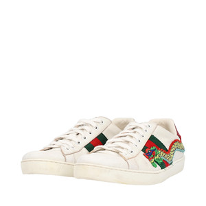 https://dbiyorq10n2b9.cloudfront.net/product-images/SHOGUC0446/GUCCI-Leather-Dragon-Ace-Sneakers-White_2.jpg.webp