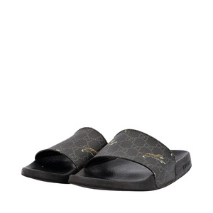 https://dbiyorq10n2b9.cloudfront.net/product-images/SHOGUC0514/GUCCI-GG-Supreme-Tiger-Slides-Black-_2.jpg.webp