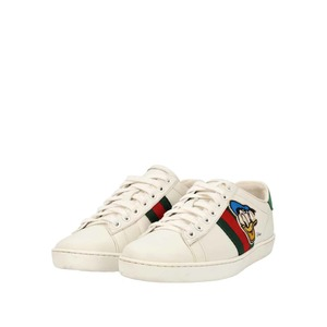 https://dbiyorq10n2b9.cloudfront.net/product-images/SHOGUC0716/GUCCI-X-DISNEY-Leather-Donald-Duck-Sneakers-White_1.jpg.webp