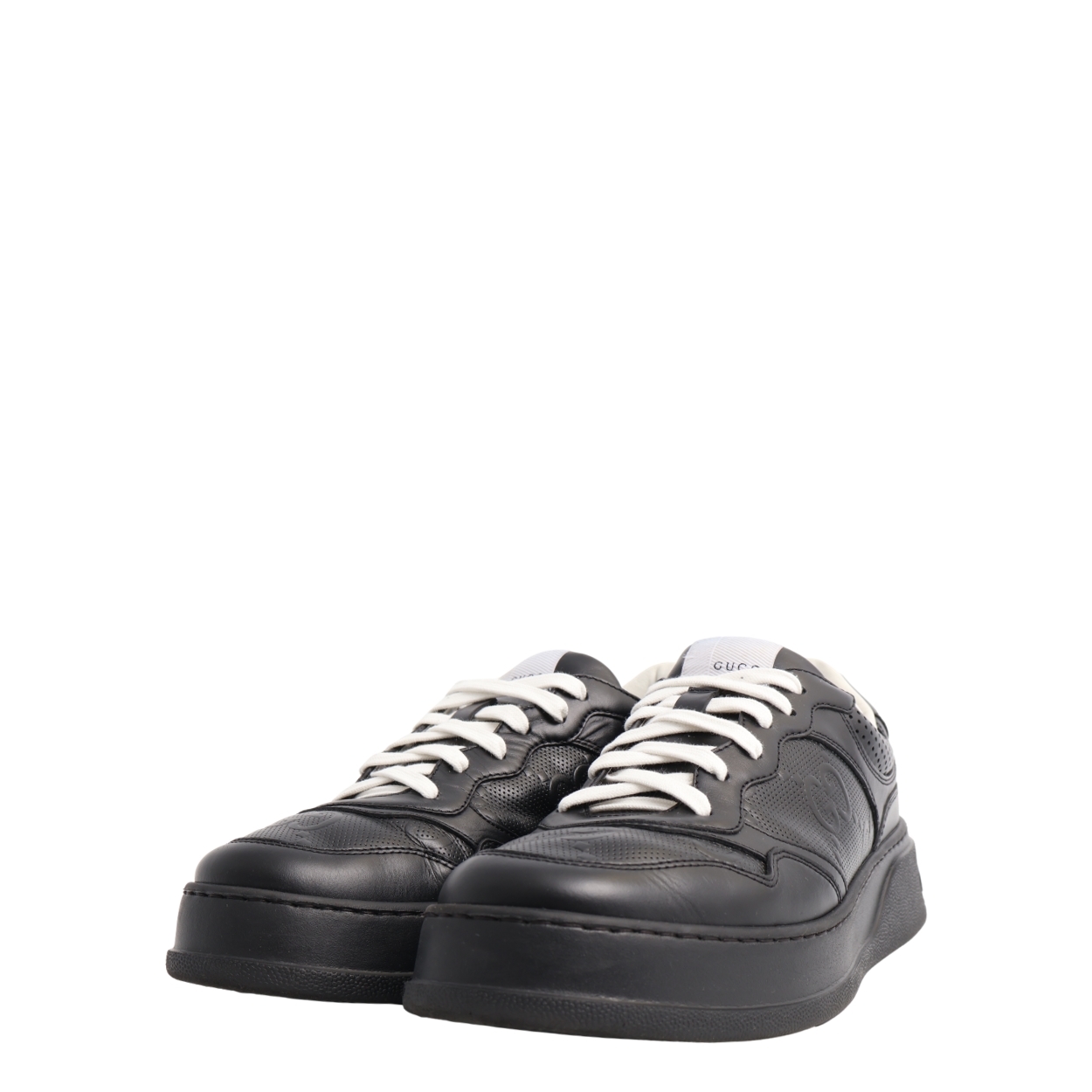 Gucci GGロゴ装飾 黒サテンシューズ GUCCI Embossed GG Chunky Sneakers Black | Luxity