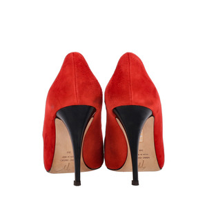 https://dbiyorq10n2b9.cloudfront.net/product-images/SHOGZ0078/GIUSEPPE-ZANOTTI-Suede-Crystal-Embellished-Peep-Toe-Pumps-Red_4.jpg.webp