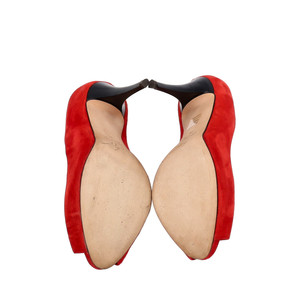 https://dbiyorq10n2b9.cloudfront.net/product-images/SHOGZ0078/GIUSEPPE-ZANOTTI-Suede-Crystal-Embellished-Peep-Toe-Pumps-Red_5.jpg.webp