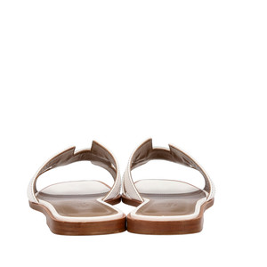 https://dbiyorq10n2b9.cloudfront.net/product-images/SHOHER0008/HERMES-Leather-Oran-Sandals-White_4.jpg.webp