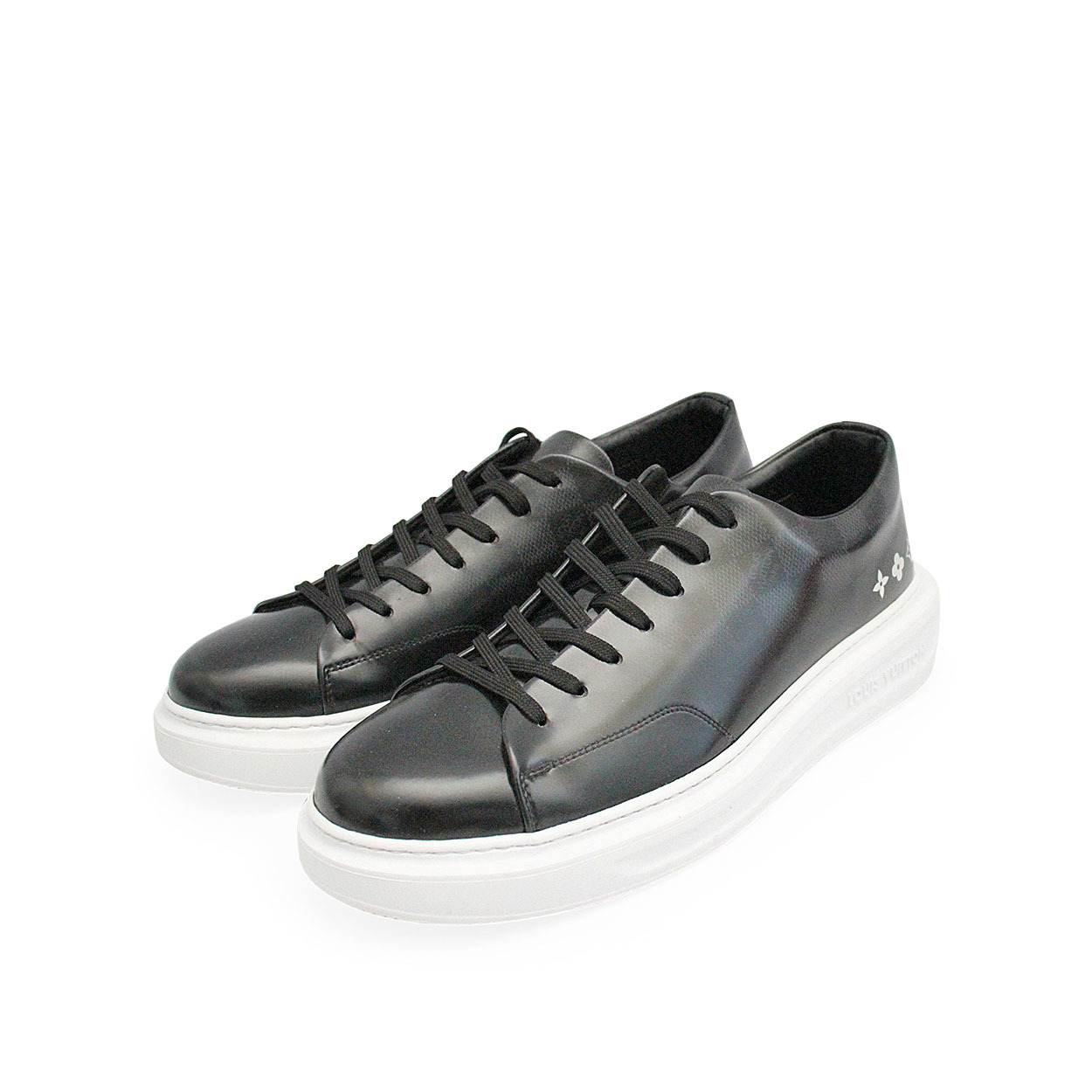 LOUIS VUITTON Damier Beverly Hills Sneakers Grey | Luxity display picture 3