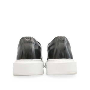 https://dbiyorq10n2b9.cloudfront.net/product-images/SHOLV0120/LOUIS-VUITTON-Damier-Beverly-Hills-Sneakers-Grey-S-42-8-Back.jpg.webp