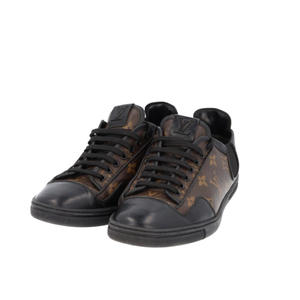 https://dbiyorq10n2b9.cloudfront.net/product-images/SHOLV0184/LOUIS-VUITTON-Monogram-Leather-Slalom-Sneakers-Black_5.jpg.webp