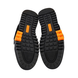 https://dbiyorq10n2b9.cloudfront.net/product-images/SHOLV0305/LOUIS-VUITTON-Suede-Hiking-Boots-Black-Orange_5..jpg.webp