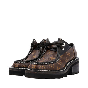 https://dbiyorq10n2b9.cloudfront.net/product-images/SHOLV0355/LOUIS-VUITTON-Monogram-Beaubourg-Platform-Derby-Shoes_3.jpg.webp