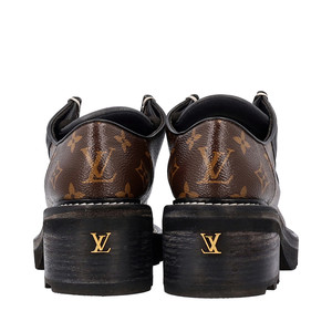 https://dbiyorq10n2b9.cloudfront.net/product-images/SHOLV0355/LOUIS-VUITTON-Monogram-Beaubourg-Platform-Derby-Shoes_4.jpg.webp