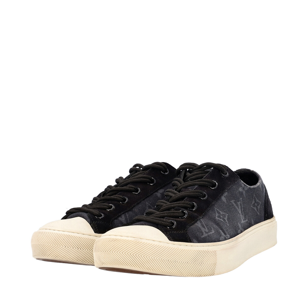 LOUIS VUITTON Fragment Tattoo Sneakers Black/Grey | Luxity