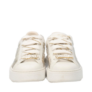 https://dbiyorq10n2b9.cloudfront.net/product-images/SHOLV0431/LOUIS-VUITTON-Leather-Time-Out-Sneakers-White-Transparent-White_3.jpg.webp