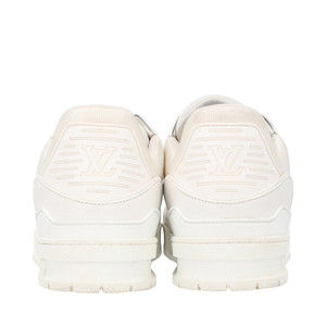 https://dbiyorq10n2b9.cloudfront.net/product-images/SHOLV0498/LOUIS-VUITTON-Leather-LV-Trainer-Sneakers-White_4.jpg.webp