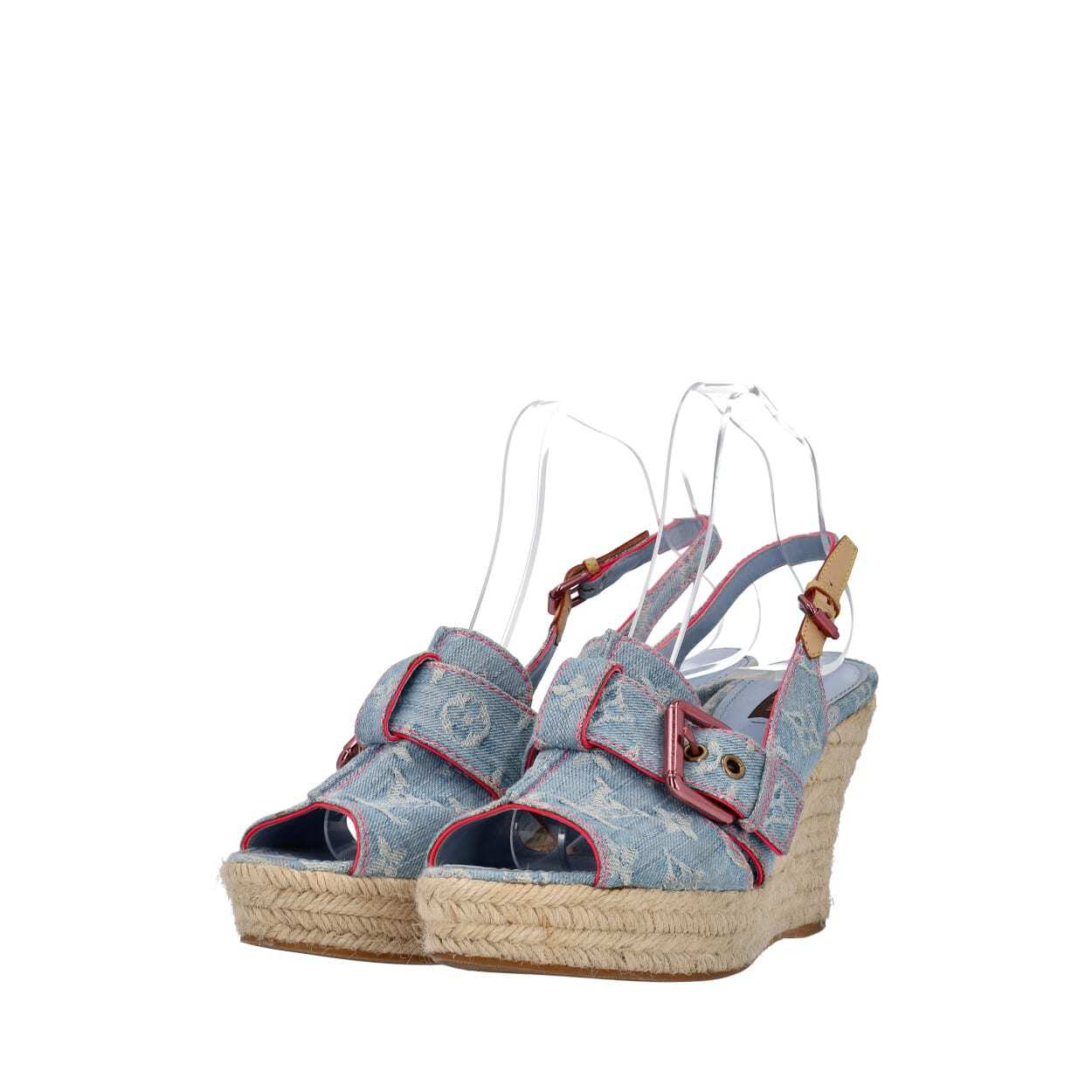 https://dbiyorq10n2b9.cloudfront.net/product-images/SHOLV0784/LOUIS-VUITTON-Denim-Wedge-Espadrilles-Blue-Pink_2.jpg.webp
