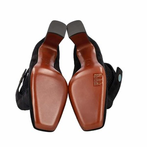 https://dbiyorq10n2b9.cloudfront.net/product-images/SHOLV0832/LOUIS-VUITTON-Suede-Stretch-Ankle-Boots-Black_5.jpg.webp