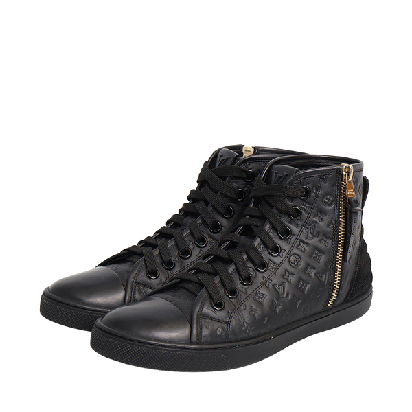 Leather/Suede LV Embossed Punchy High Top Sneakers Black