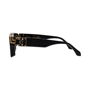 https://dbiyorq10n2b9.cloudfront.net/product-images/SUNLV0088/LOUIS-VUITTON-1.1-Millionaires-Sunglasses-Z1165W-Black_3.jpg.webp