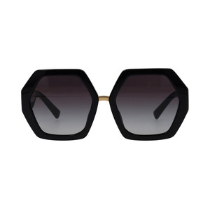 https://dbiyorq10n2b9.cloudfront.net/product-images/SUNVAL0003/VALENTINO-Sunglasses-VA4053-Black_1.jpg.webp
