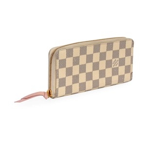 https://dbiyorq10n2b9.cloudfront.net/product-images/WALLV193/LOUIS-VUITTON-Damier-Azur-Zippy-Wallet-angle.jpg.webp